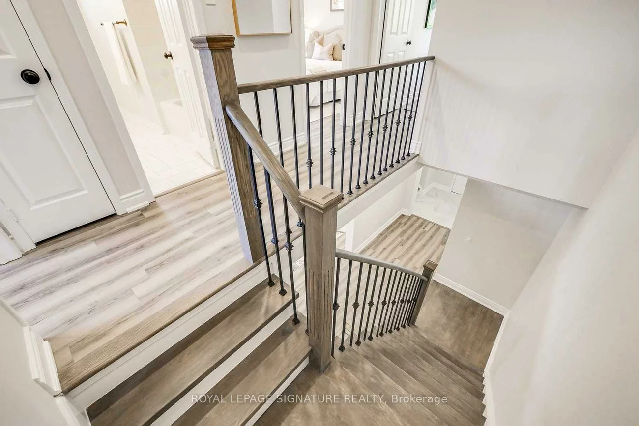 2260, Ridge, 1022 - WT West Oak Trails, Oakville