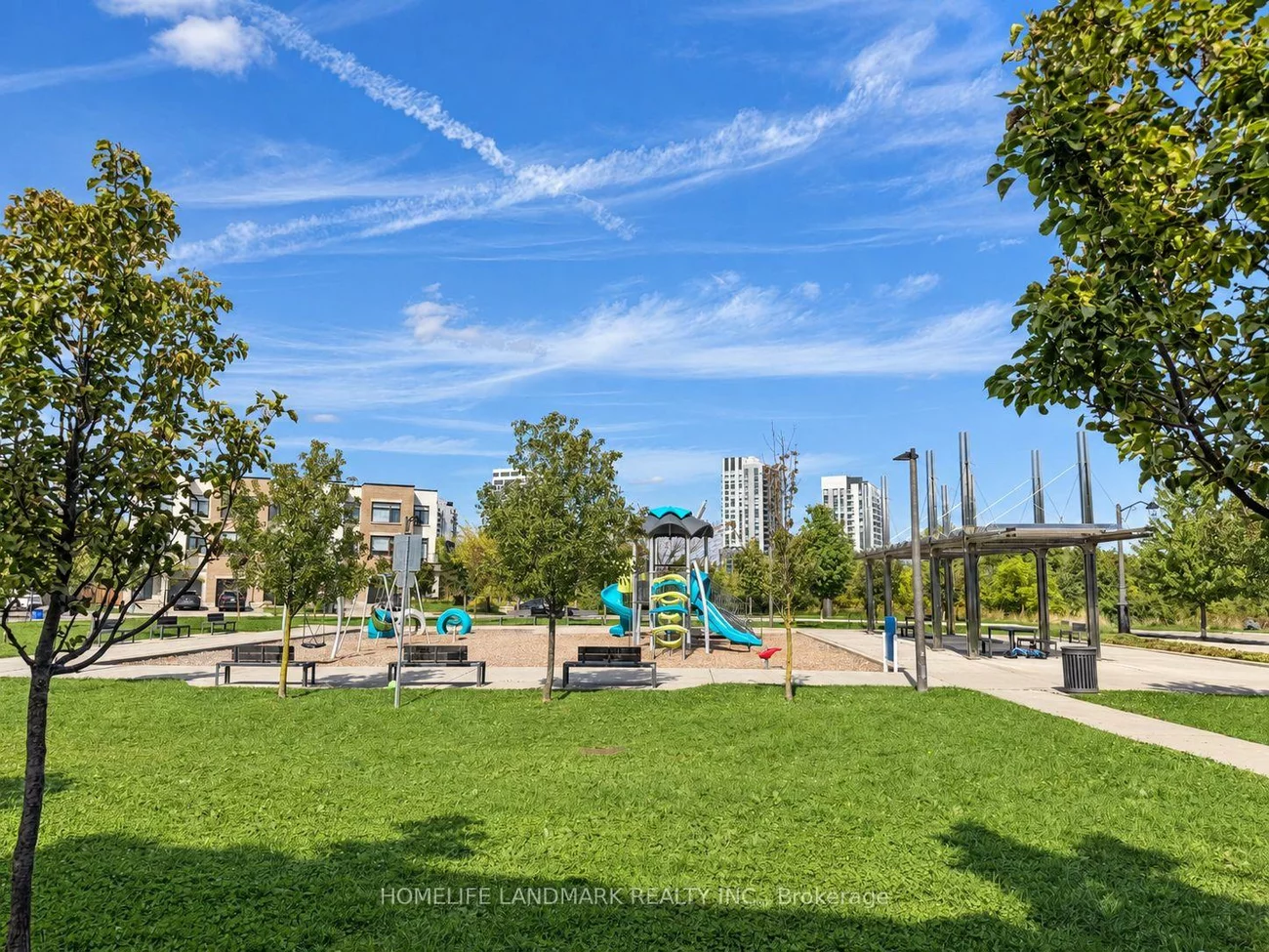 211, Squire, 1008 - GO Glenorchy, Oakville