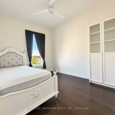 211, Squire, 1008 - GO Glenorchy, Oakville