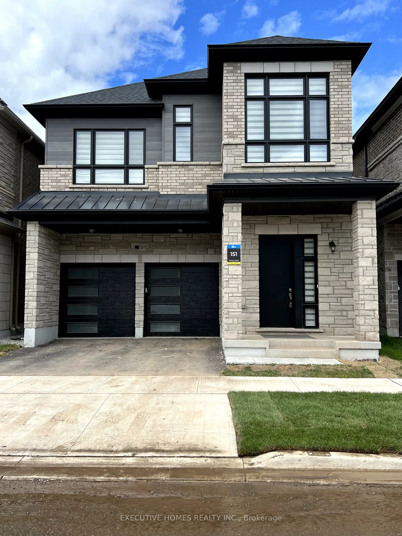 1371, Peony, 1010 - JM Joshua Meadows, Oakville