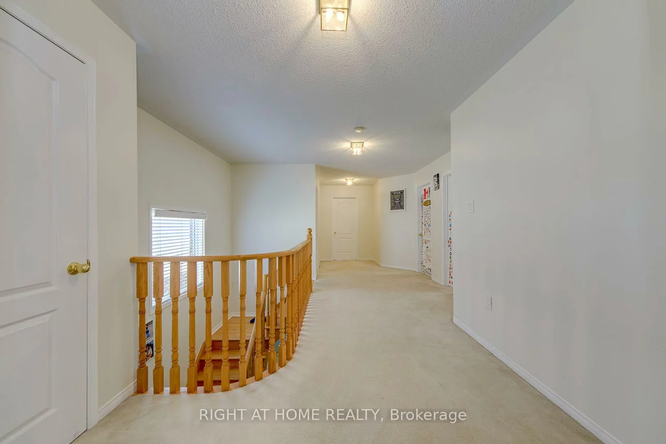 2244, Overfield, 1022 - WT West Oak Trails, Oakville