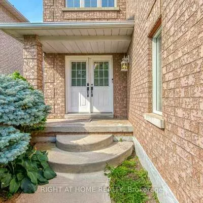 2244, Overfield, 1022 - WT West Oak Trails, Oakville