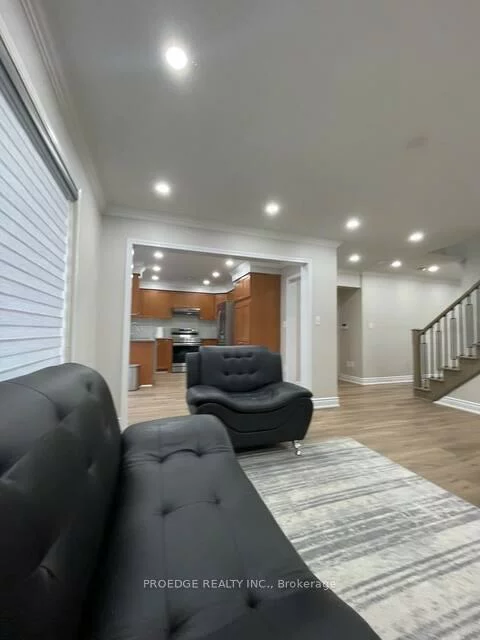 2357, Falkland, 1022 - WT West Oak Trails, Oakville