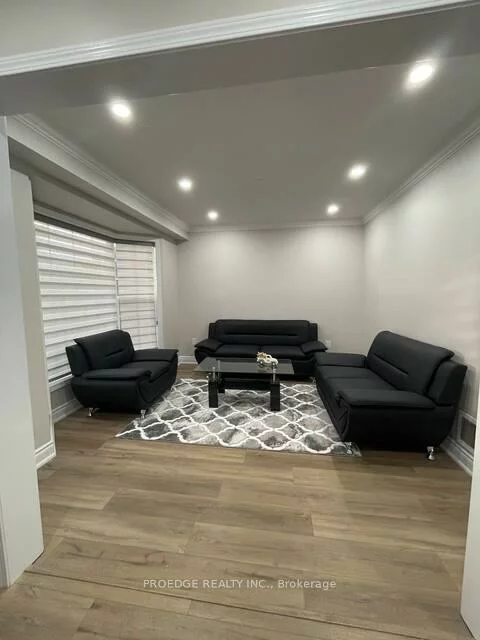 2357, Falkland, 1022 - WT West Oak Trails, Oakville