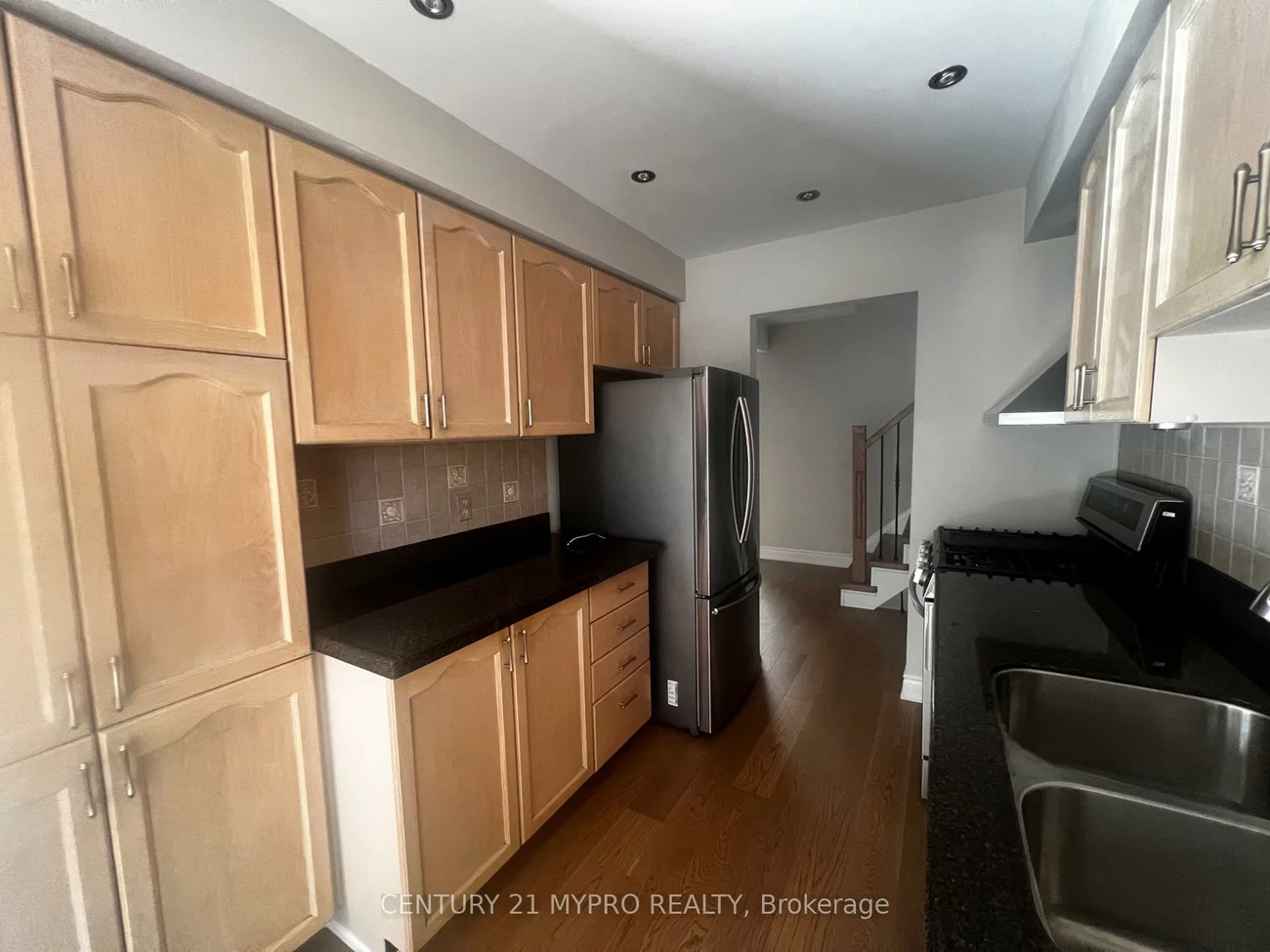 163, Romain, 1003 - CP College Park, Oakville