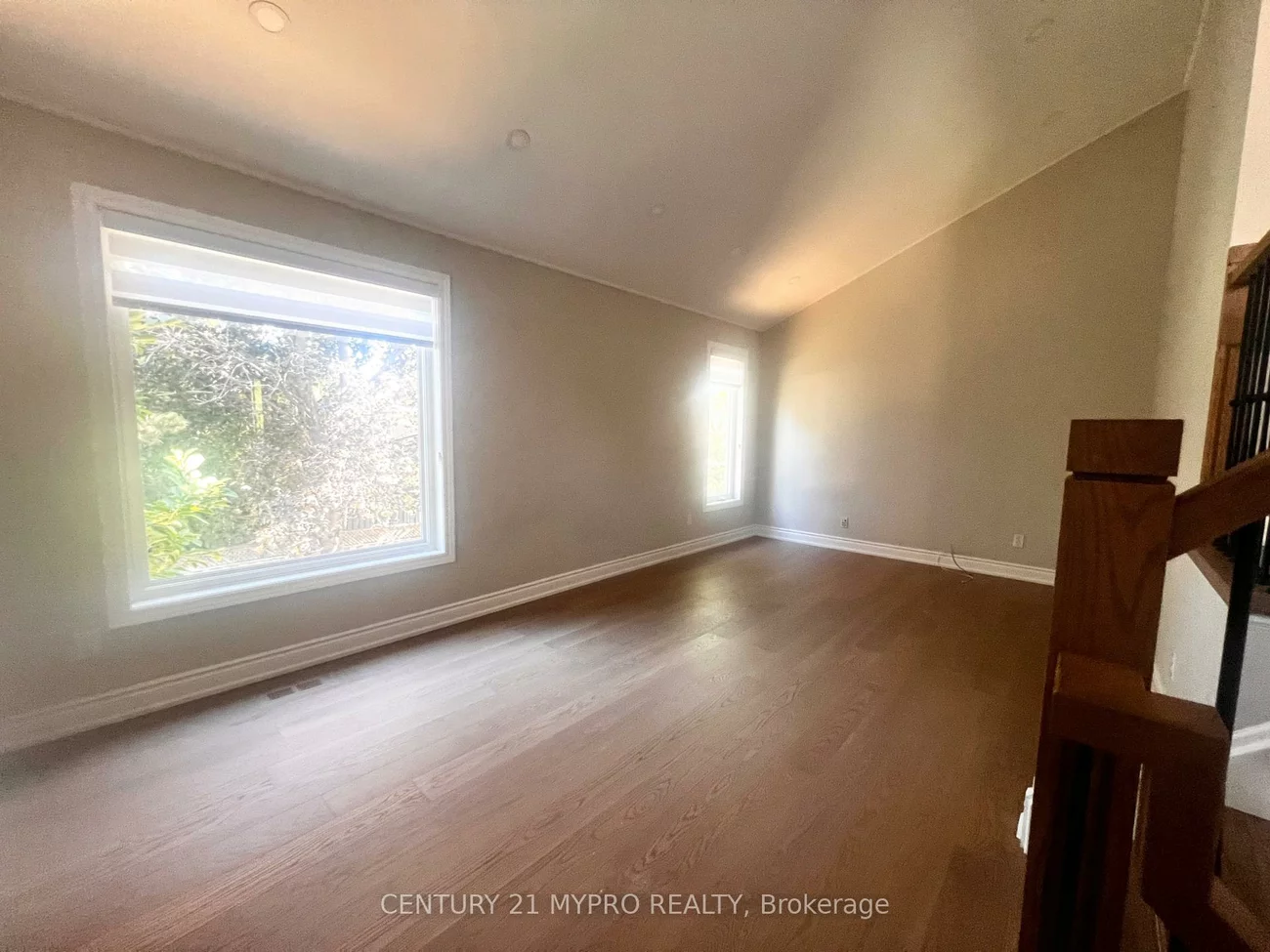 163, Romain, 1003 - CP College Park, Oakville