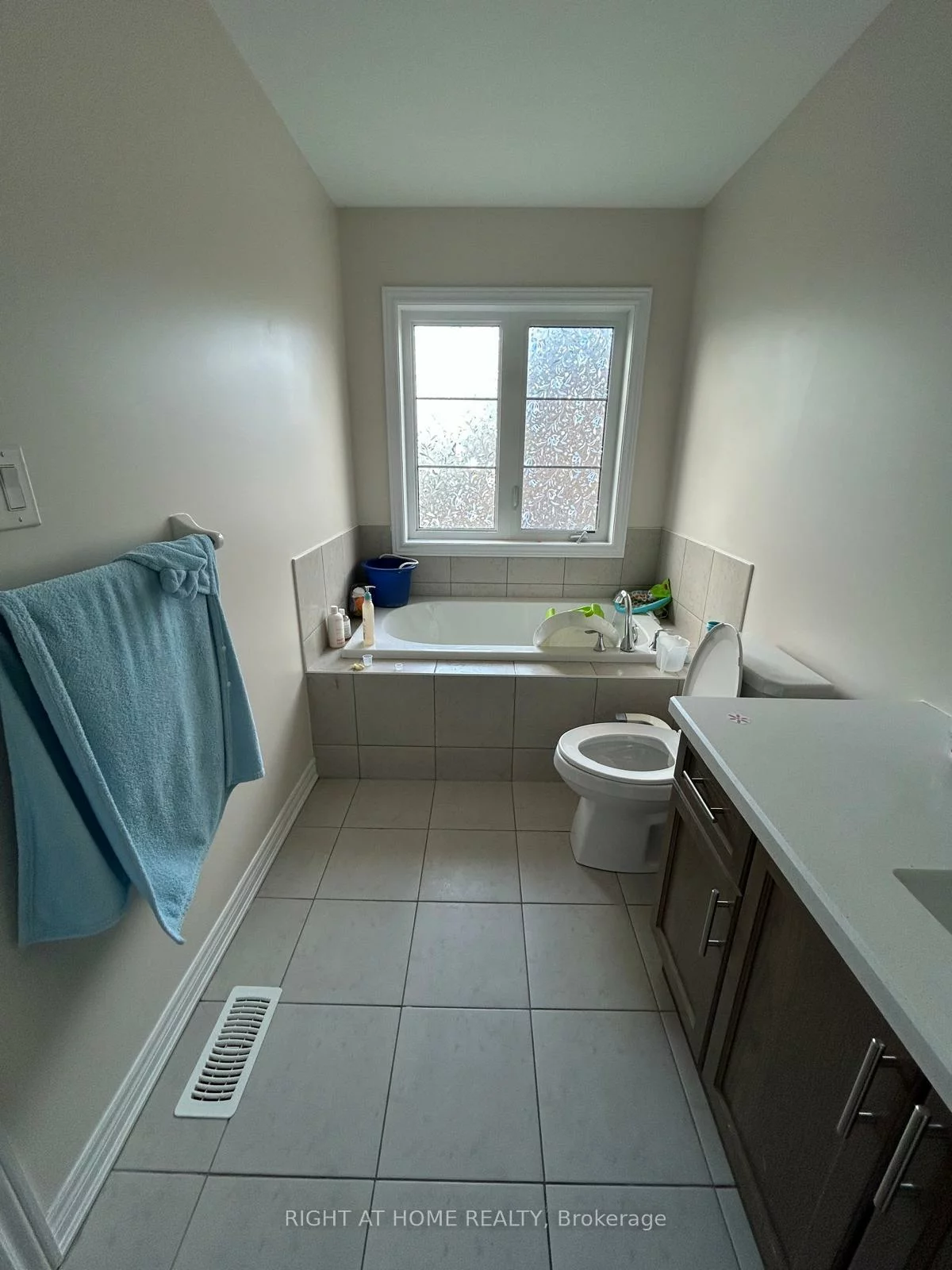 3031, Rivertrail, 1008 - GO Glenorchy, Oakville