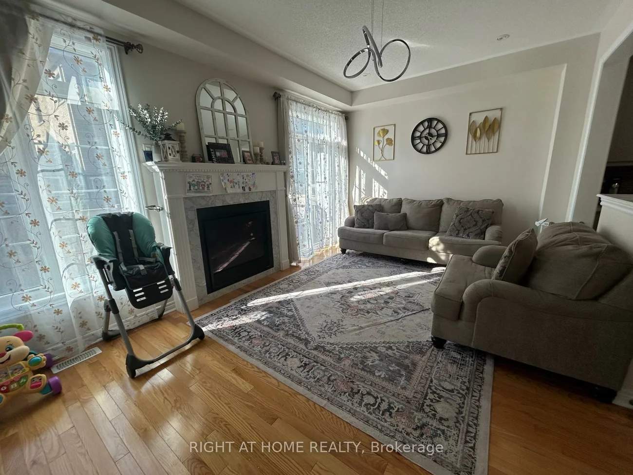 3031, Rivertrail, 1008 - GO Glenorchy, Oakville