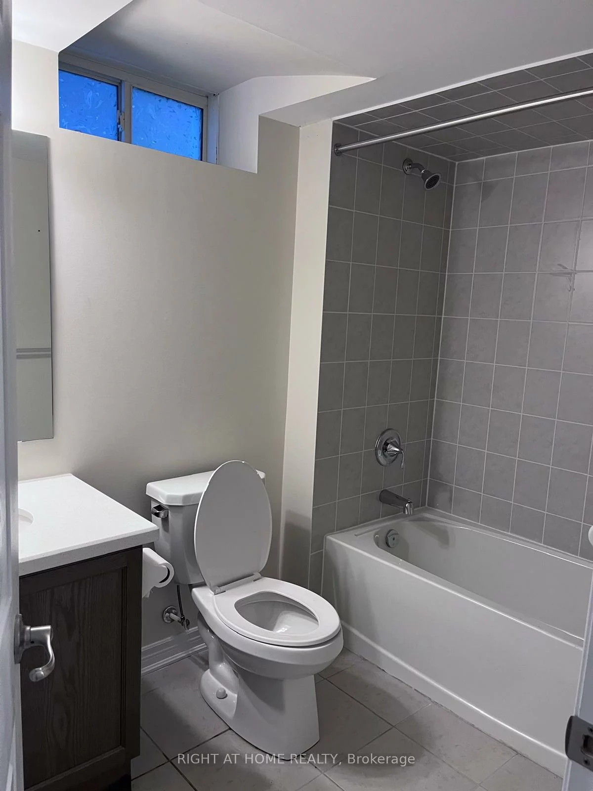 3031, Rivertrail, 1008 - GO Glenorchy, Oakville