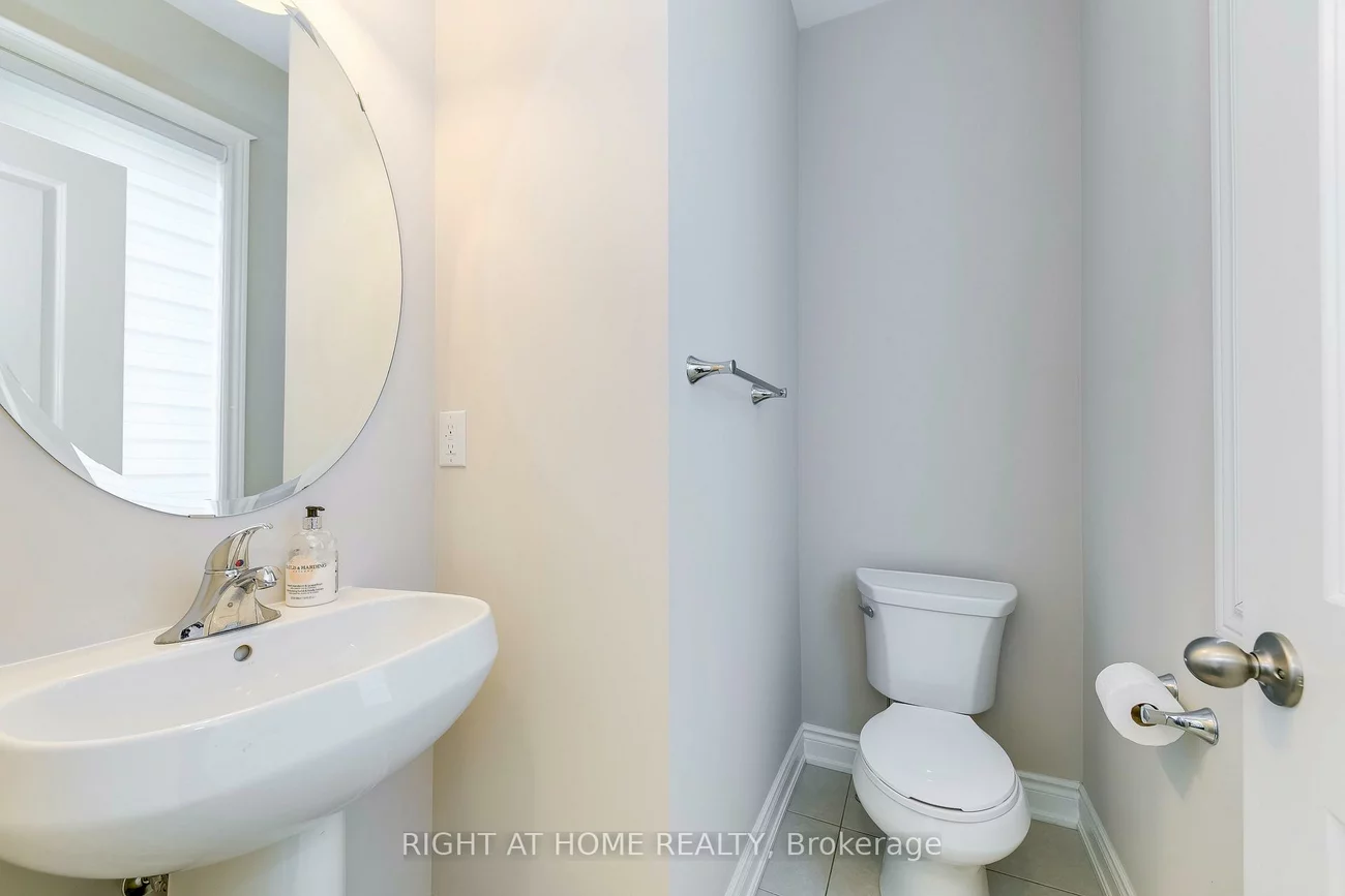 537, Terrace, 1016 - SH Sixteen Hollow, Oakville