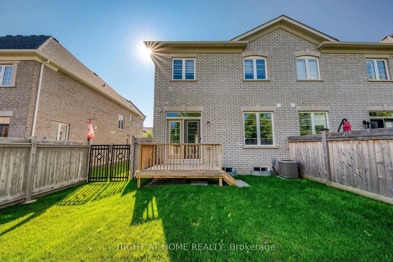 537, Terrace, 1016 - SH Sixteen Hollow, Oakville