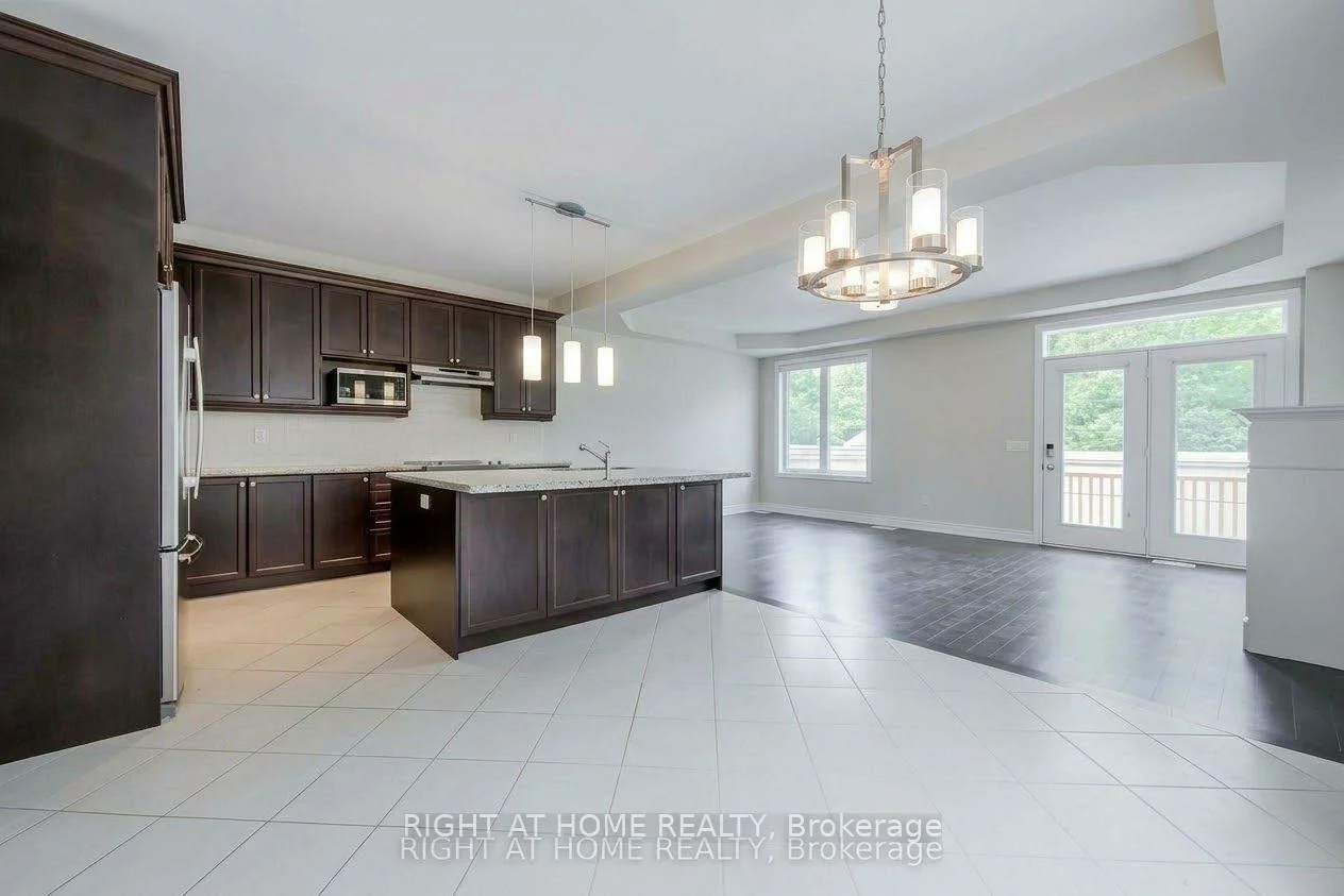 537, Terrace, 1016 - SH Sixteen Hollow, Oakville