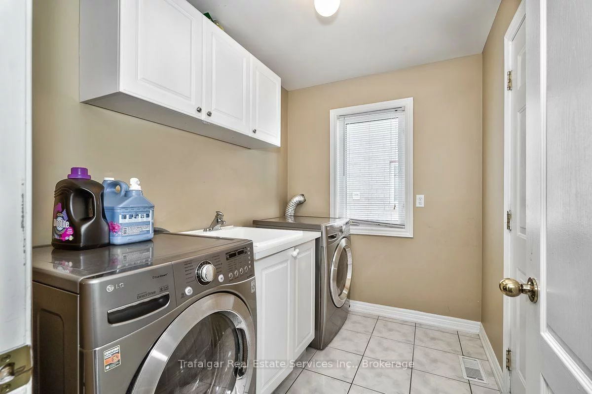 2355, Hilda, 1009 - JC Joshua Creek, Oakville