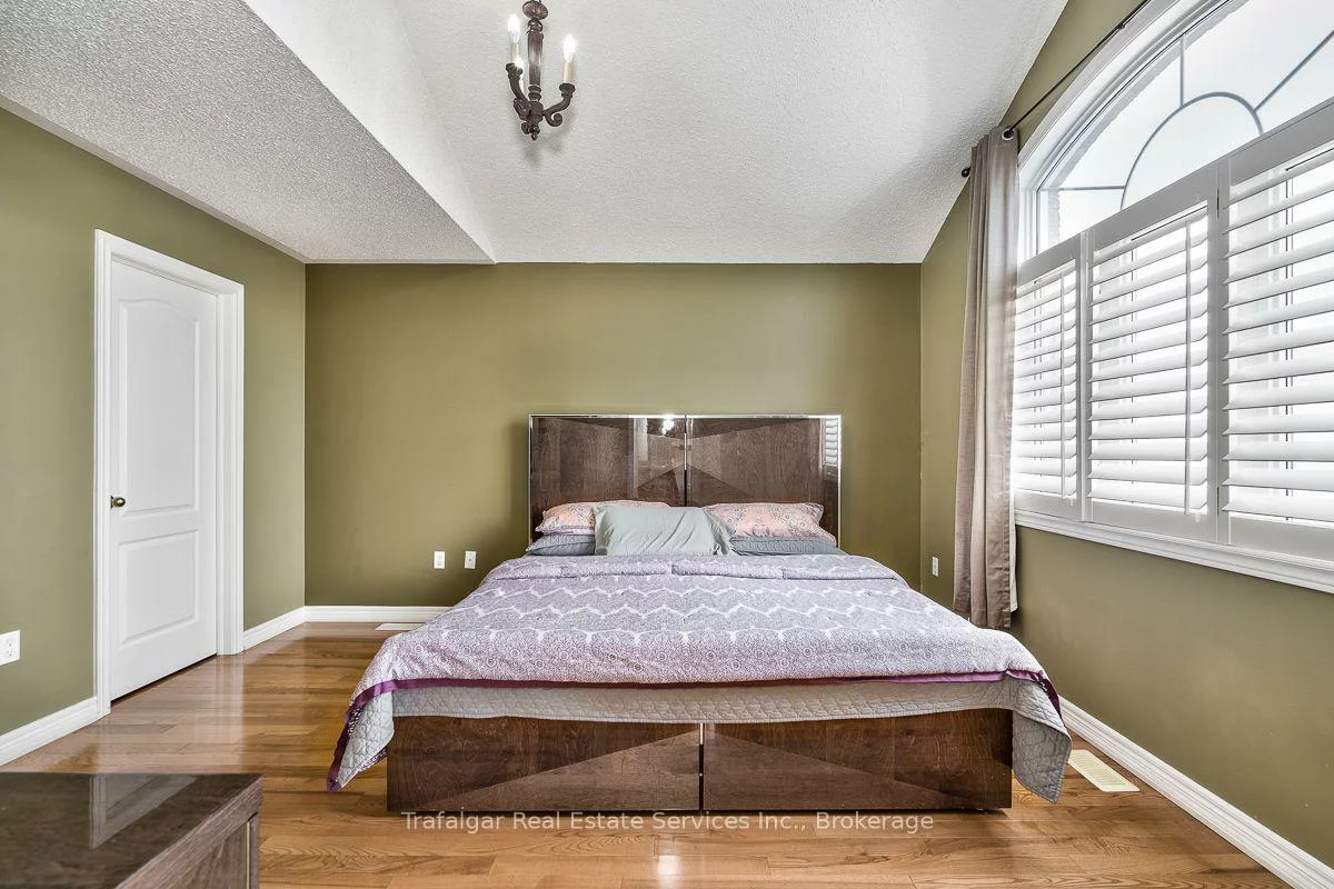2355, Hilda, 1009 - JC Joshua Creek, Oakville