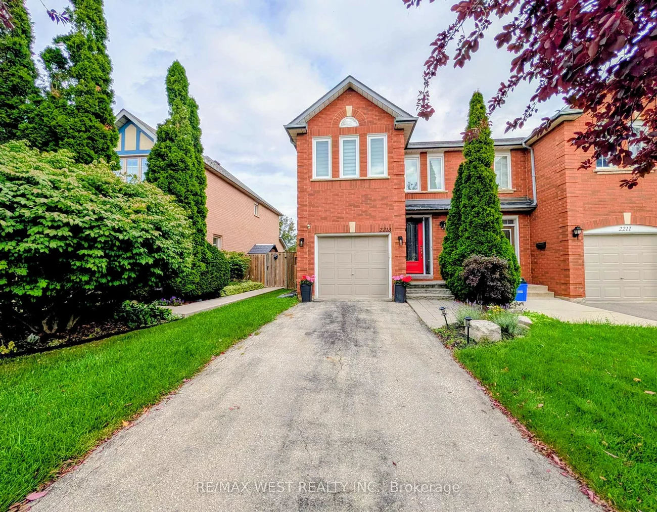 2213, Ridge, 1022 - WT West Oak Trails, Oakville