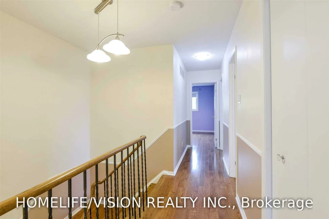 229, Village Wood, 1001 - BR Bronte, Oakville