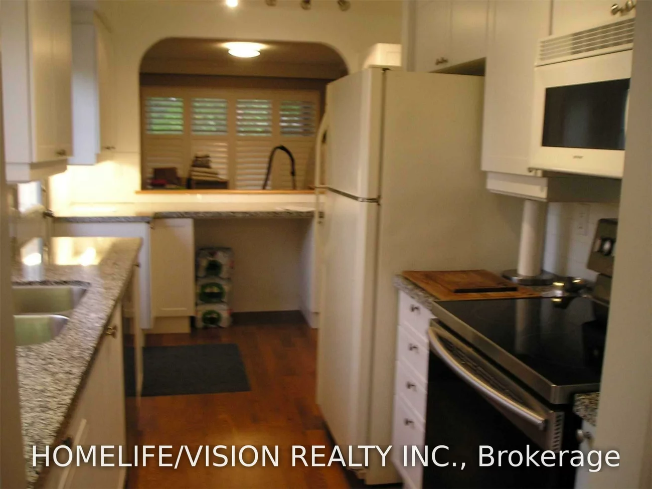 229, Village Wood, 1001 - BR Bronte, Oakville
