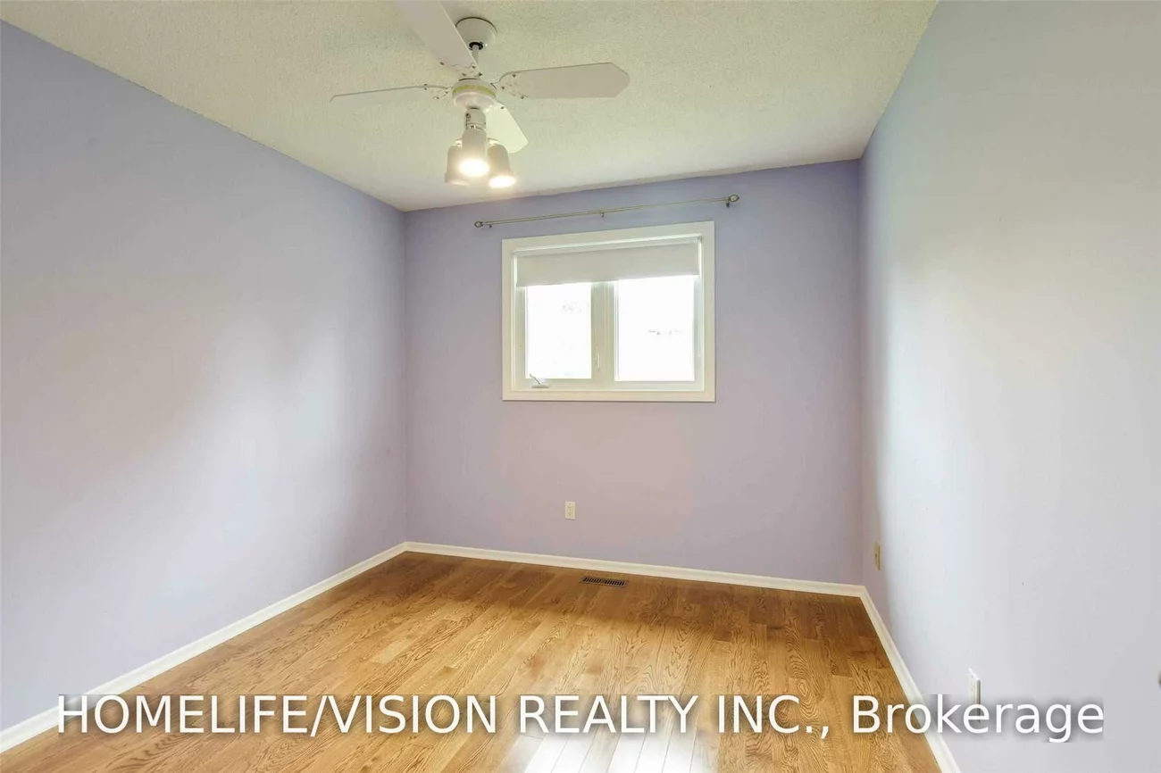 229, Village Wood, 1001 - BR Bronte, Oakville