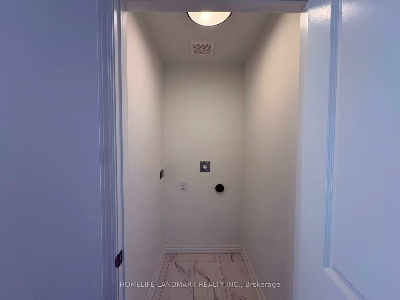 3280, Meadowridge, 1010 - JM Joshua Meadows, Oakville