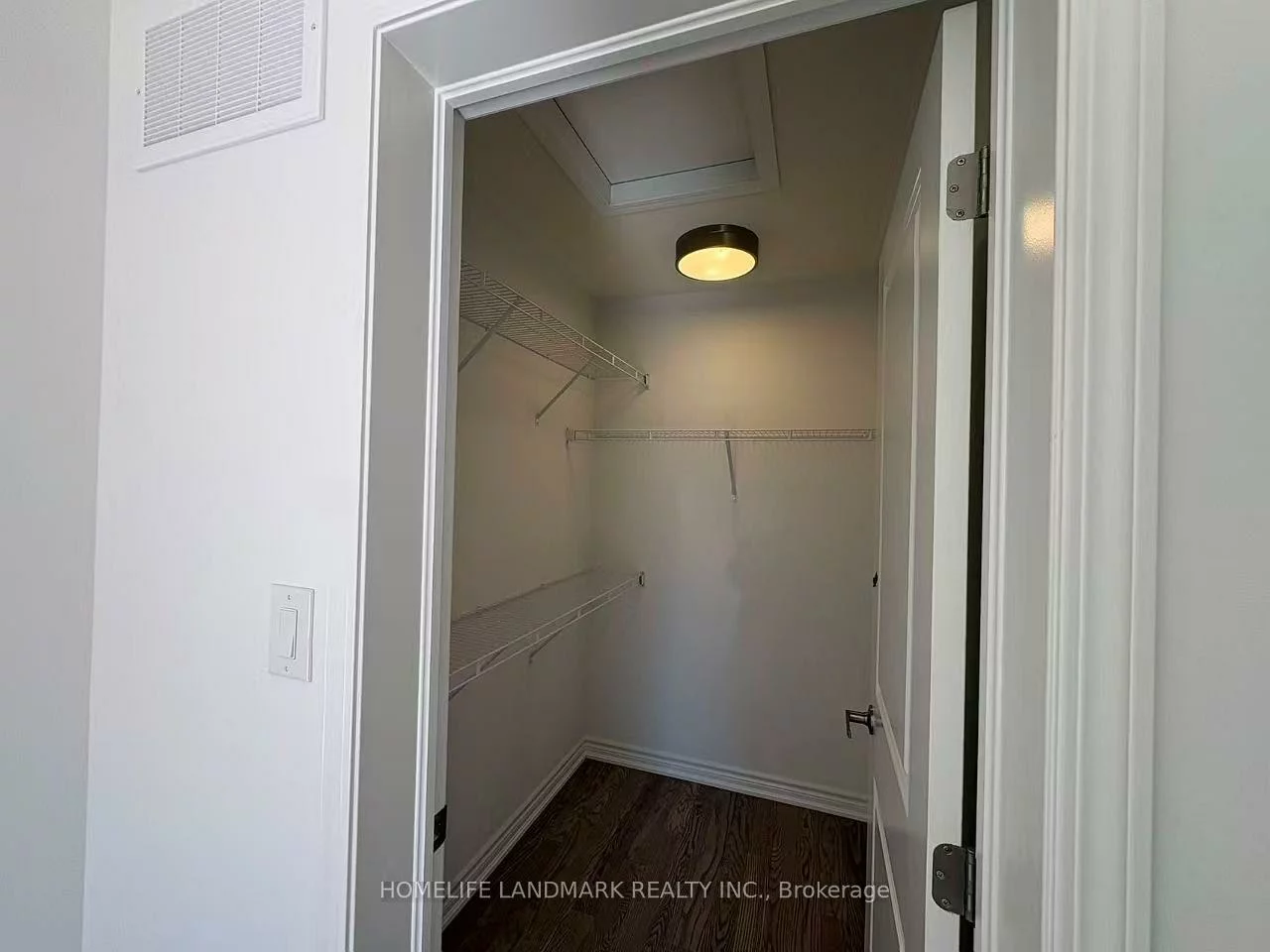 3280, Meadowridge, 1010 - JM Joshua Meadows, Oakville