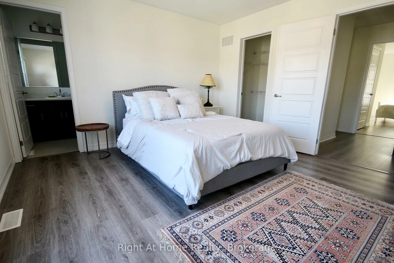 119, Stork, 1008 - GO Glenorchy, Oakville