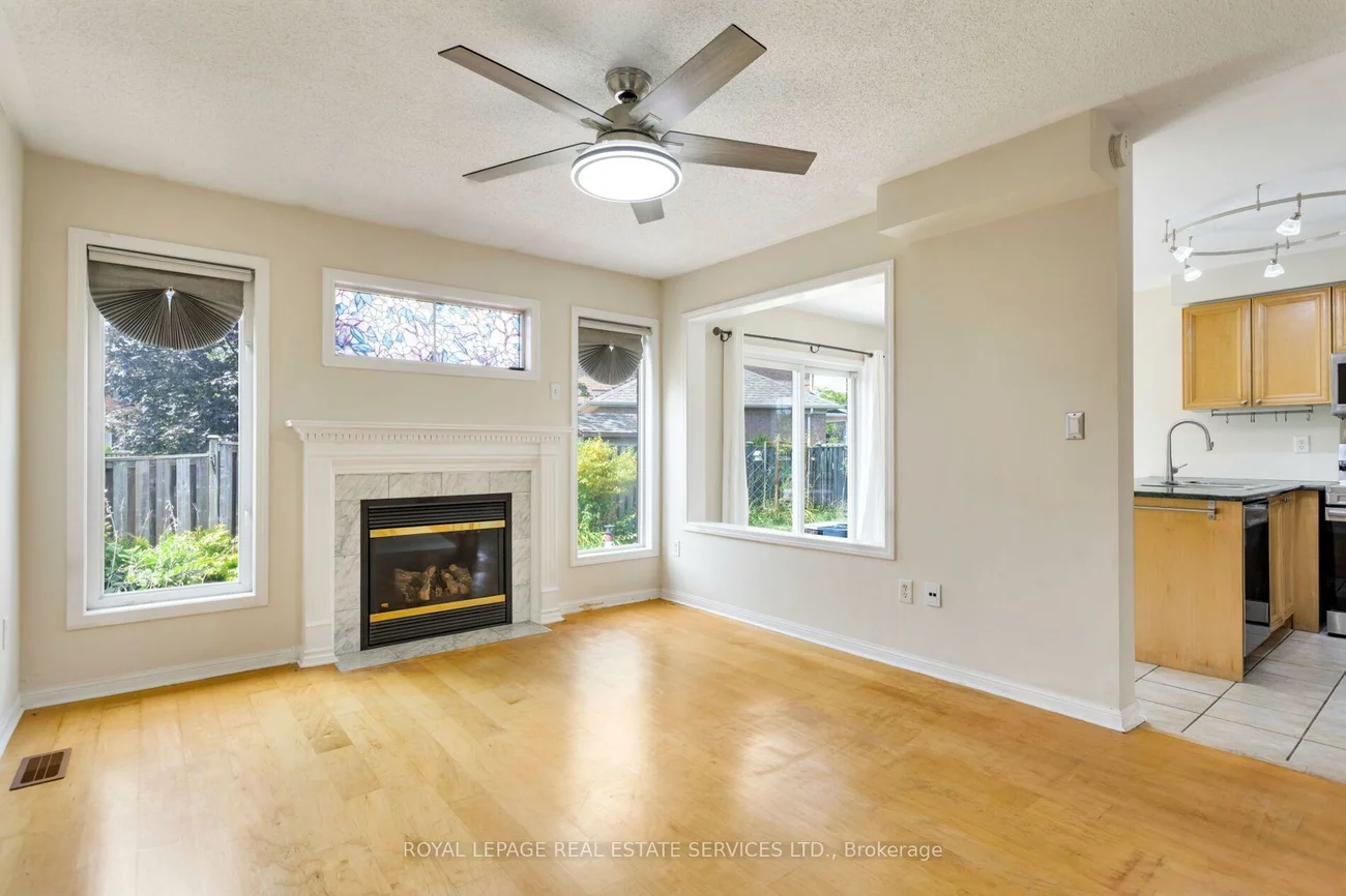 2204, Grand Oak, 1019 - WM Westmount, Oakville