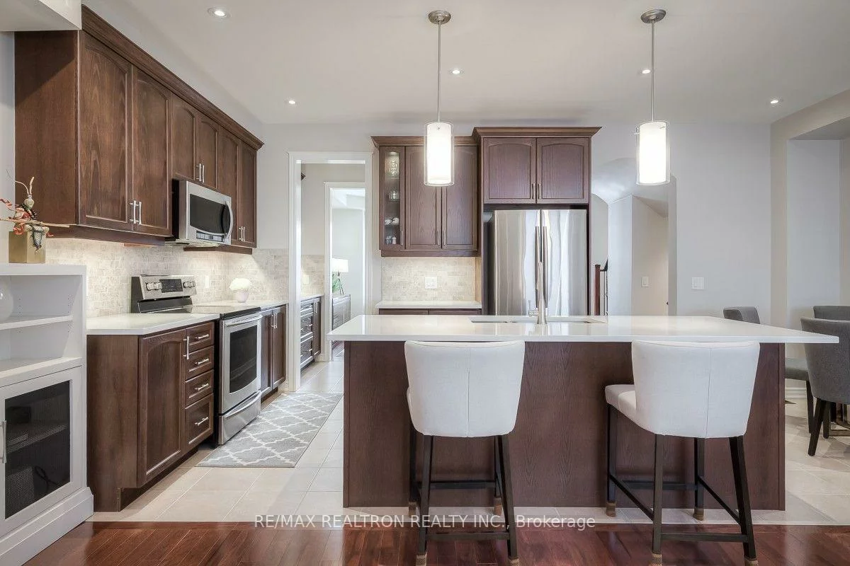 3107, Neyagawa, 1008 - GO Glenorchy, Oakville