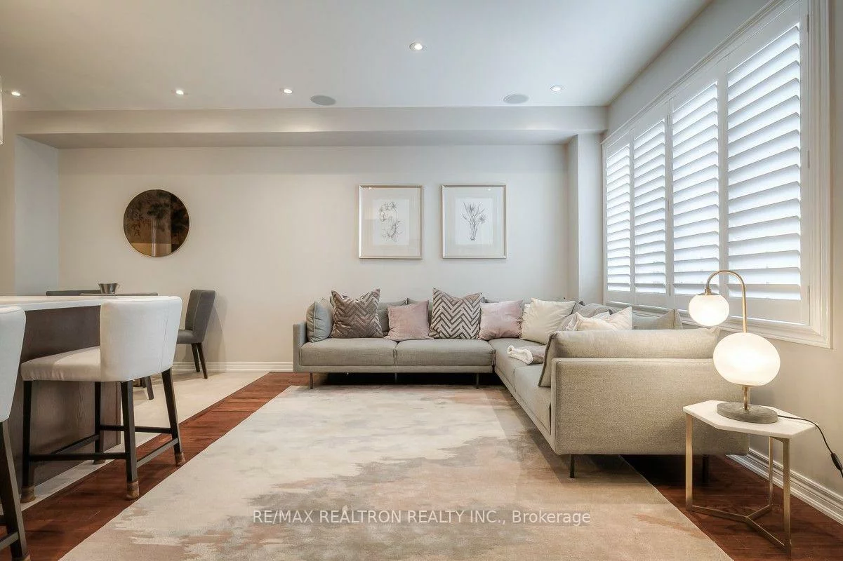 3107, Neyagawa, 1008 - GO Glenorchy, Oakville