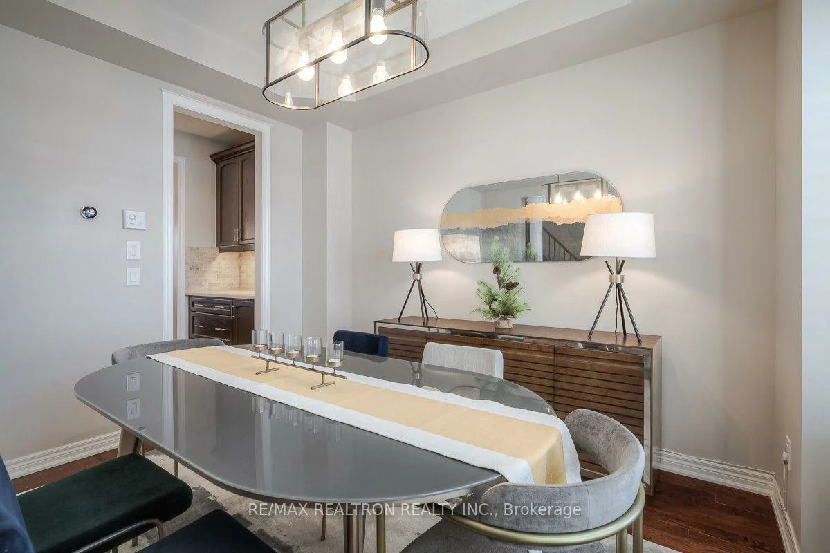 3107, Neyagawa, 1008 - GO Glenorchy, Oakville