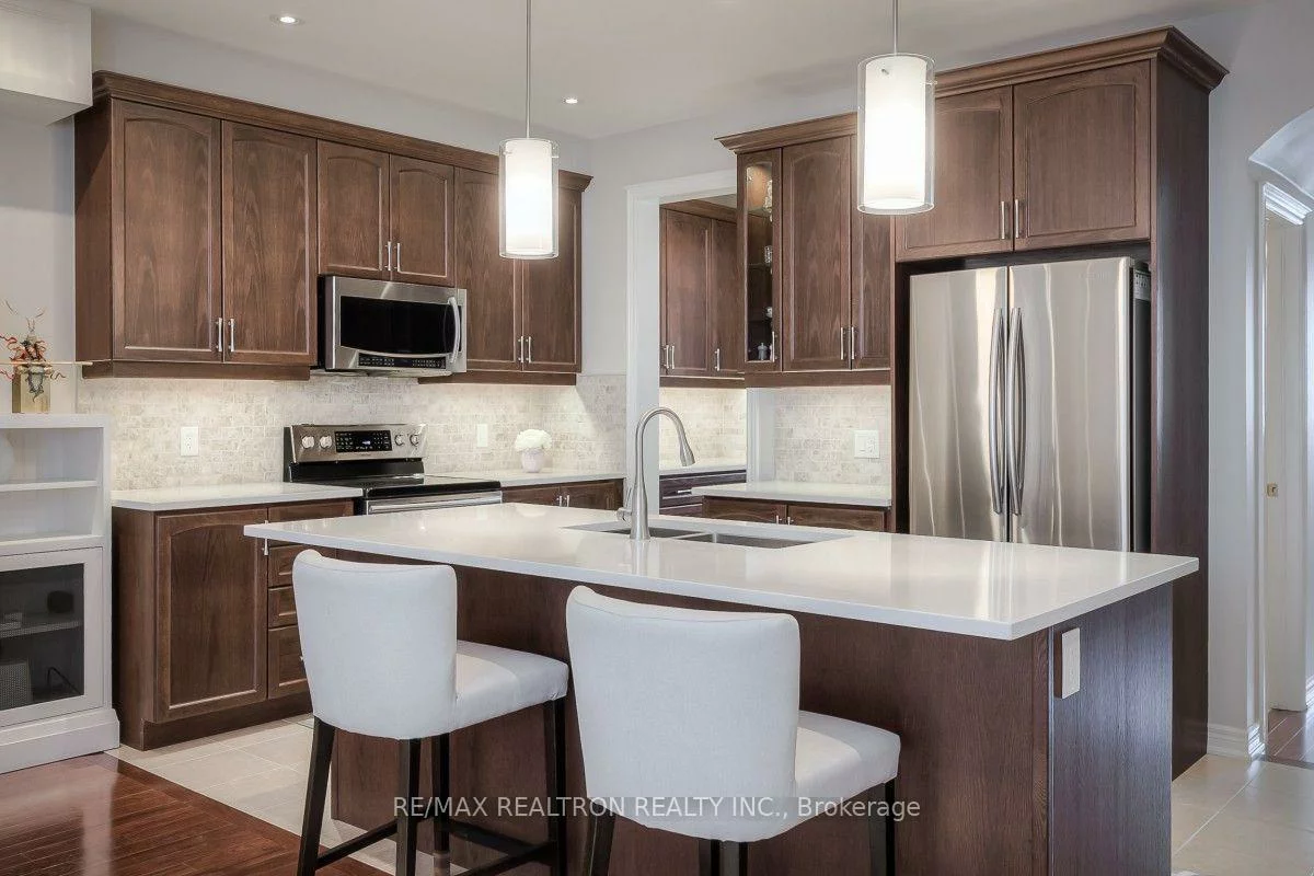 3107, Neyagawa, 1008 - GO Glenorchy, Oakville