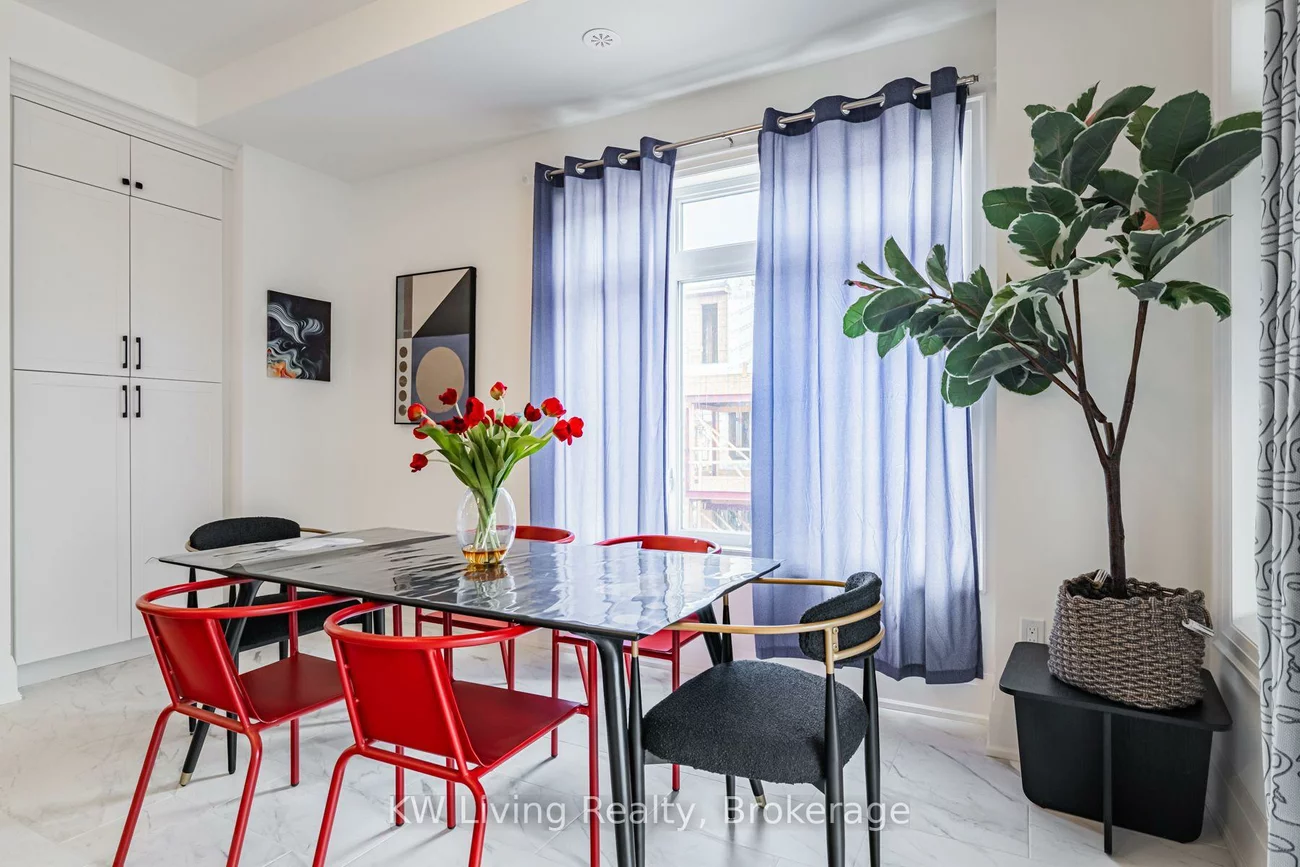 3296, Taha, 1008 - GO Glenorchy, Oakville