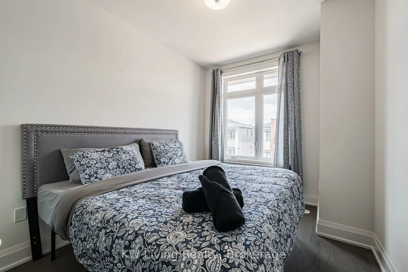 3296, Taha, 1008 - GO Glenorchy, Oakville