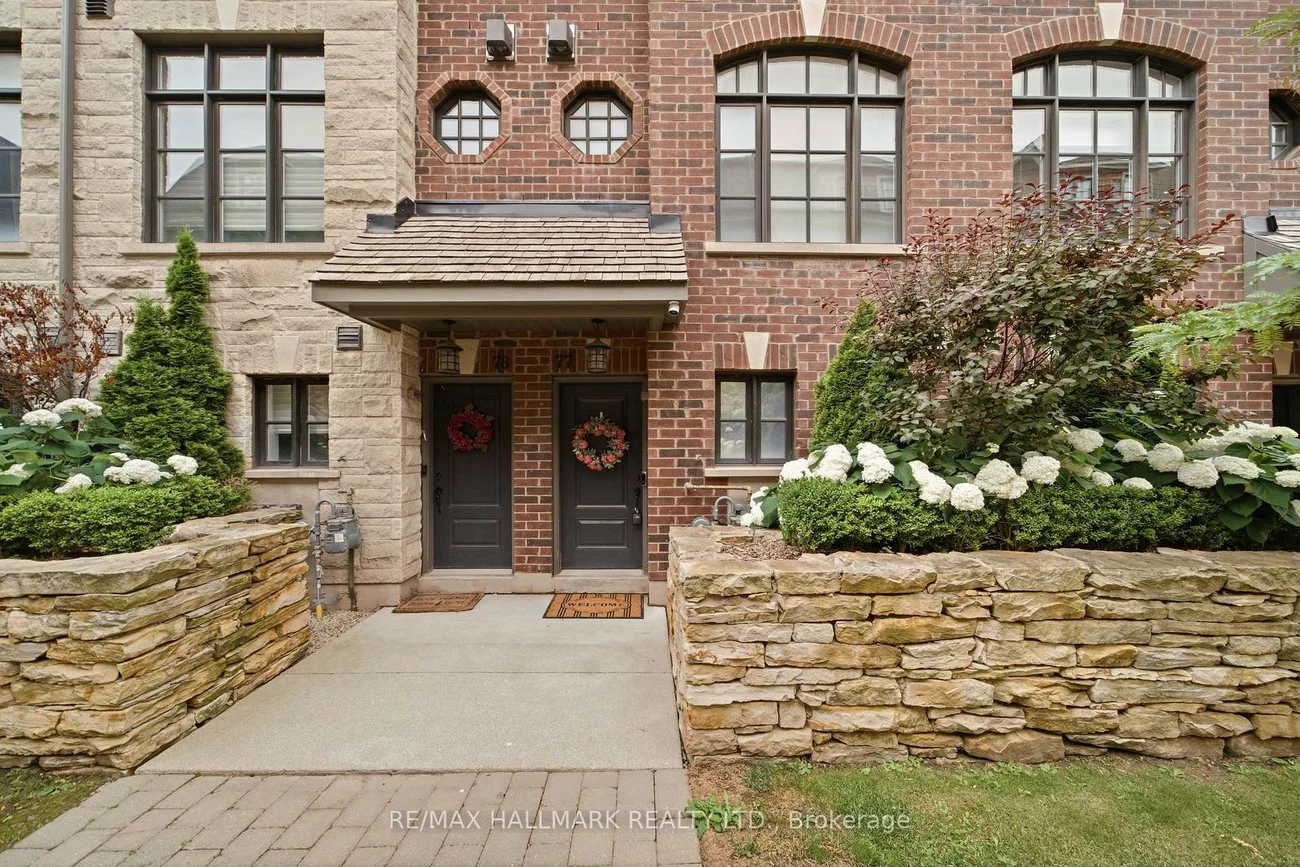 250, Royalton Common, 1015 - RO River Oaks, Oakville