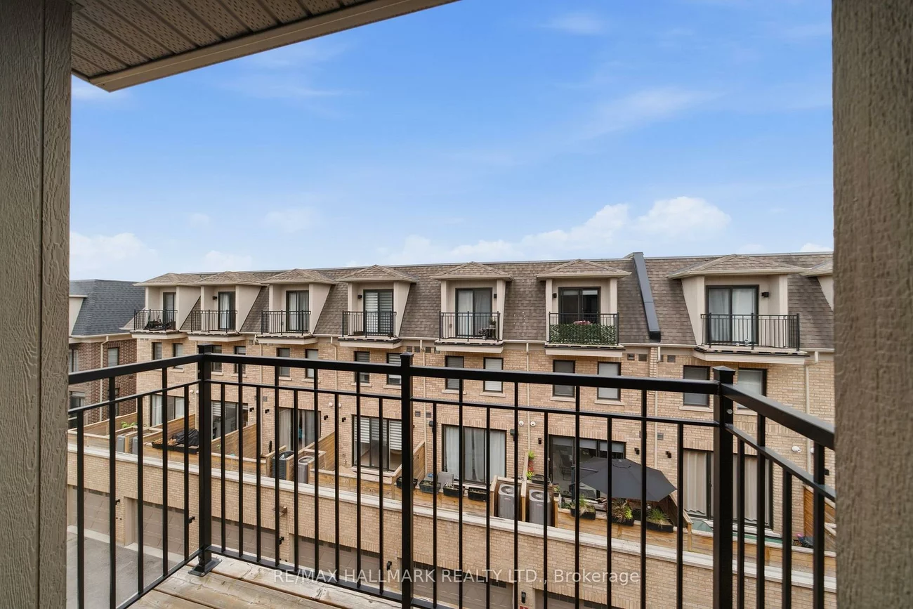 250, Royalton Common, 1015 - RO River Oaks, Oakville