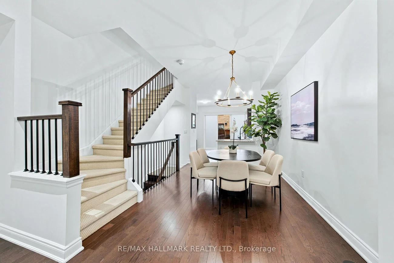 250, Royalton Common, 1015 - RO River Oaks, Oakville