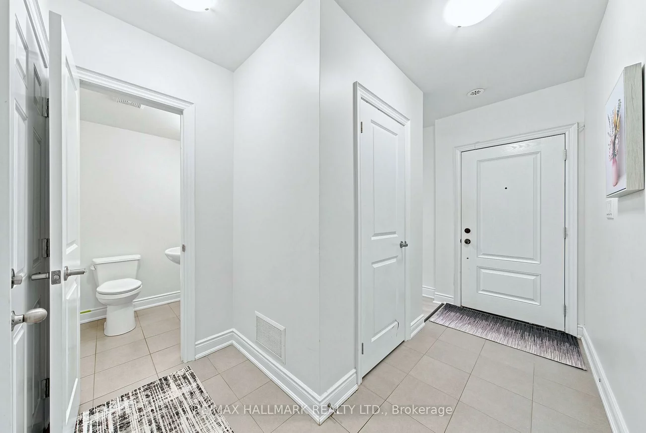 250, Royalton Common, 1015 - RO River Oaks, Oakville