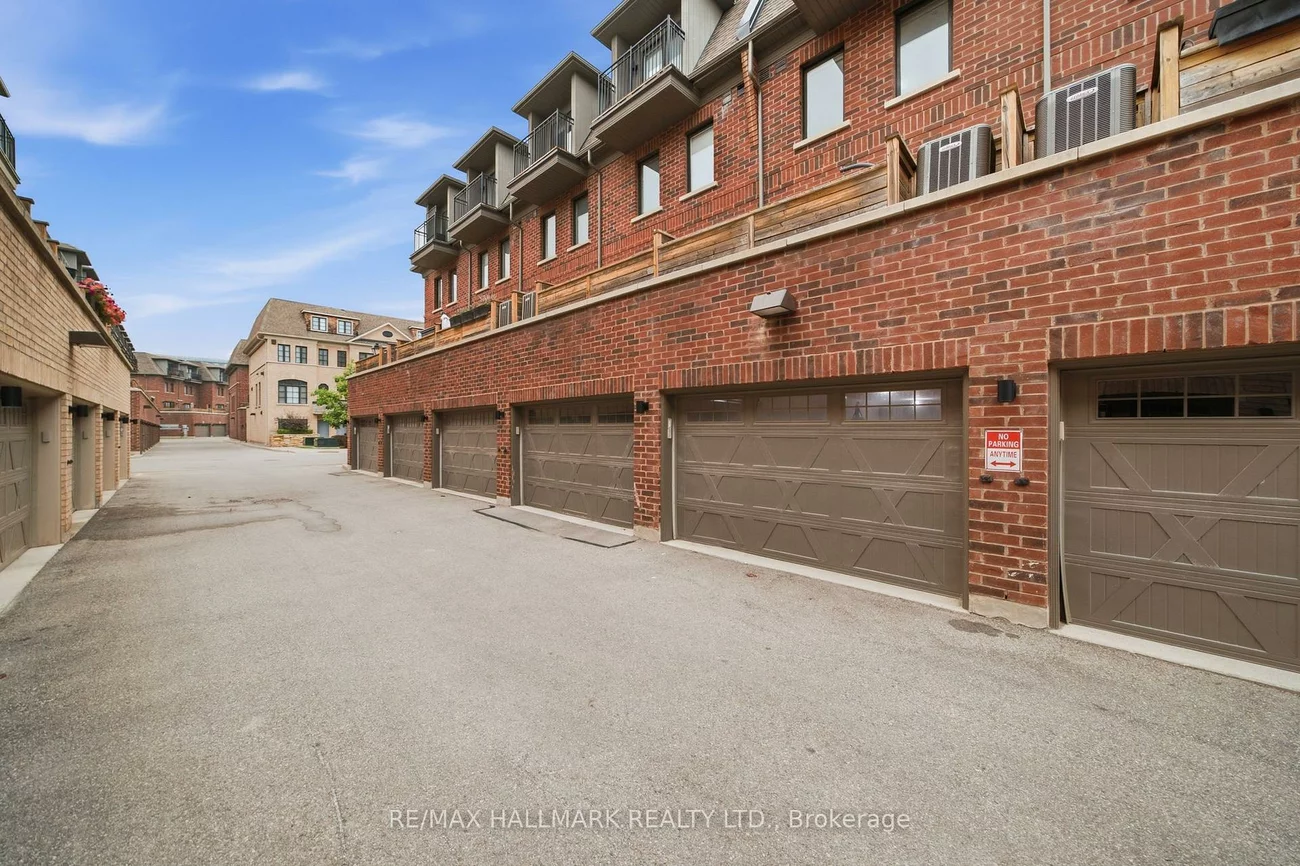 250, Royalton Common, 1015 - RO River Oaks, Oakville