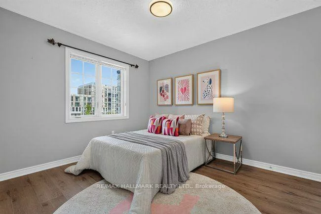 3034, Eighth, 1010 - JM Joshua Meadows, Oakville