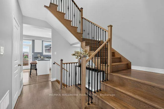 3034, Eighth, 1010 - JM Joshua Meadows, Oakville