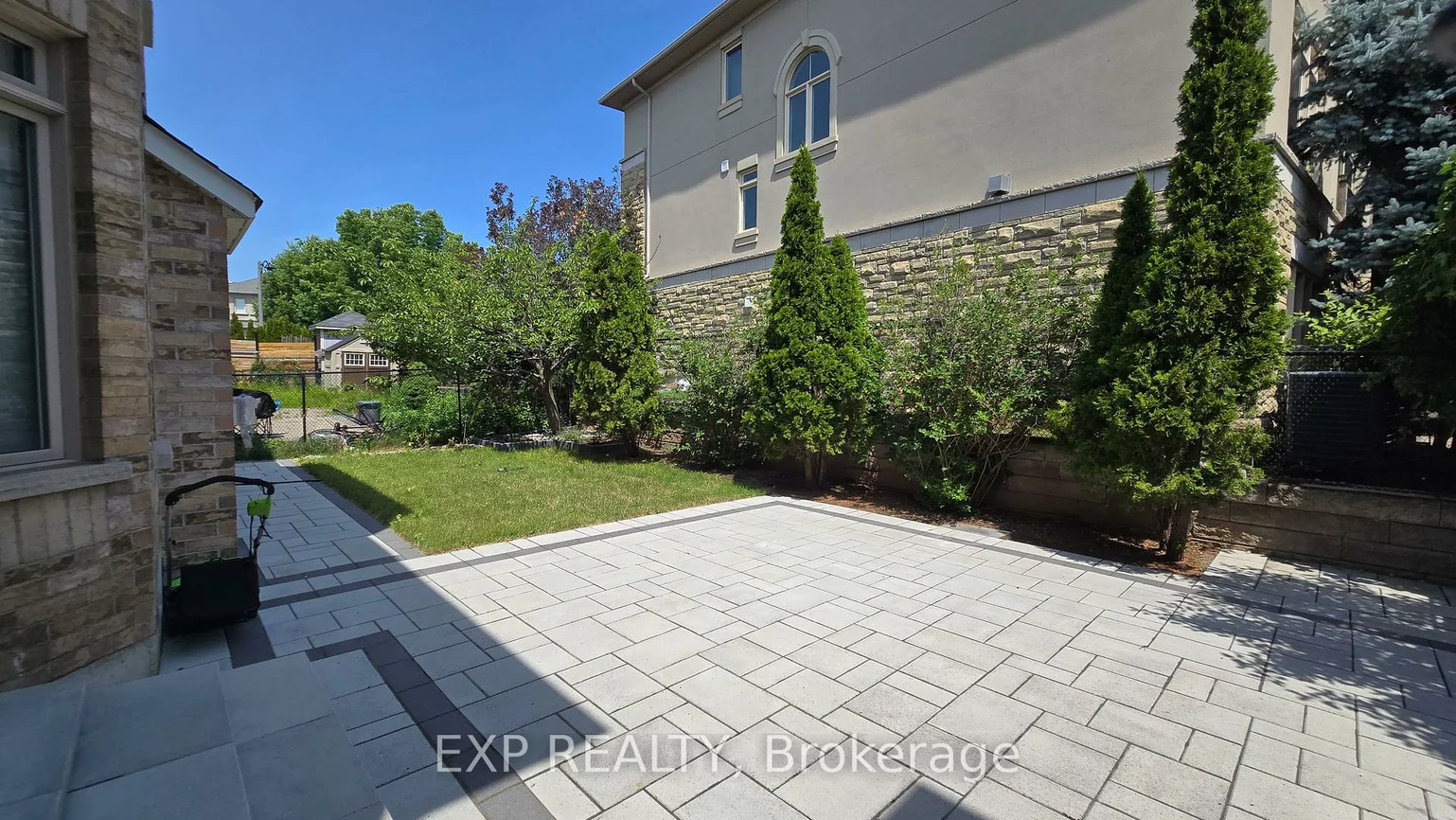 2209, Blackbird, 1022 - WT West Oak Trails, Oakville