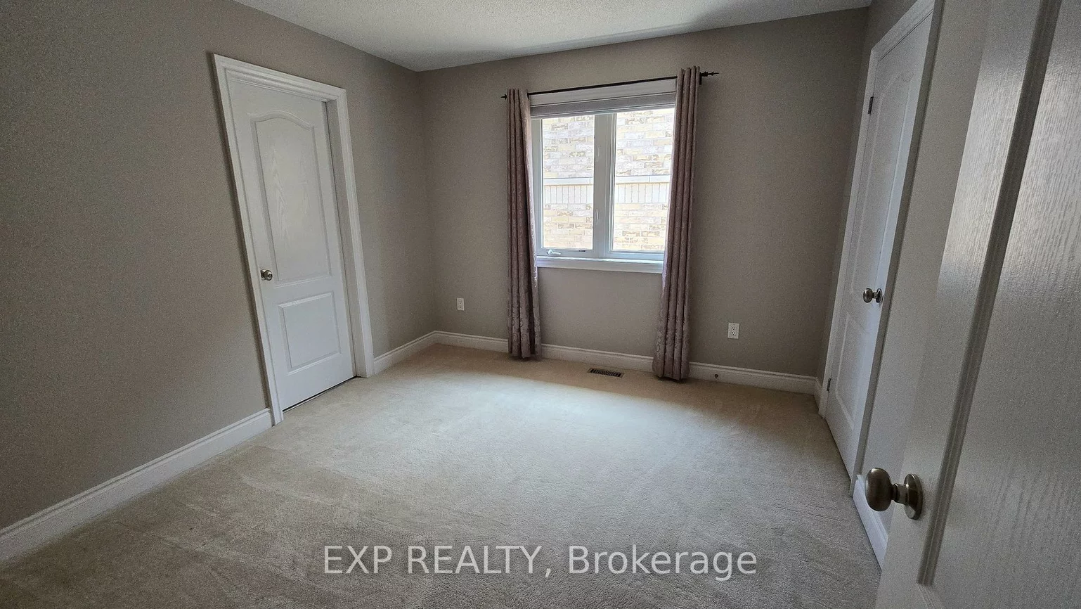 2209, Blackbird, 1022 - WT West Oak Trails, Oakville