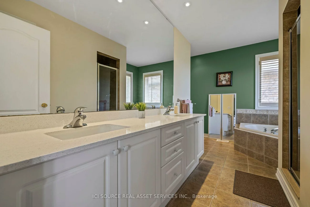 2317, Parkglen, 1019 - WM Westmount, Oakville