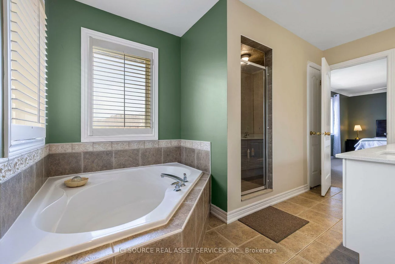 2317, Parkglen, 1019 - WM Westmount, Oakville