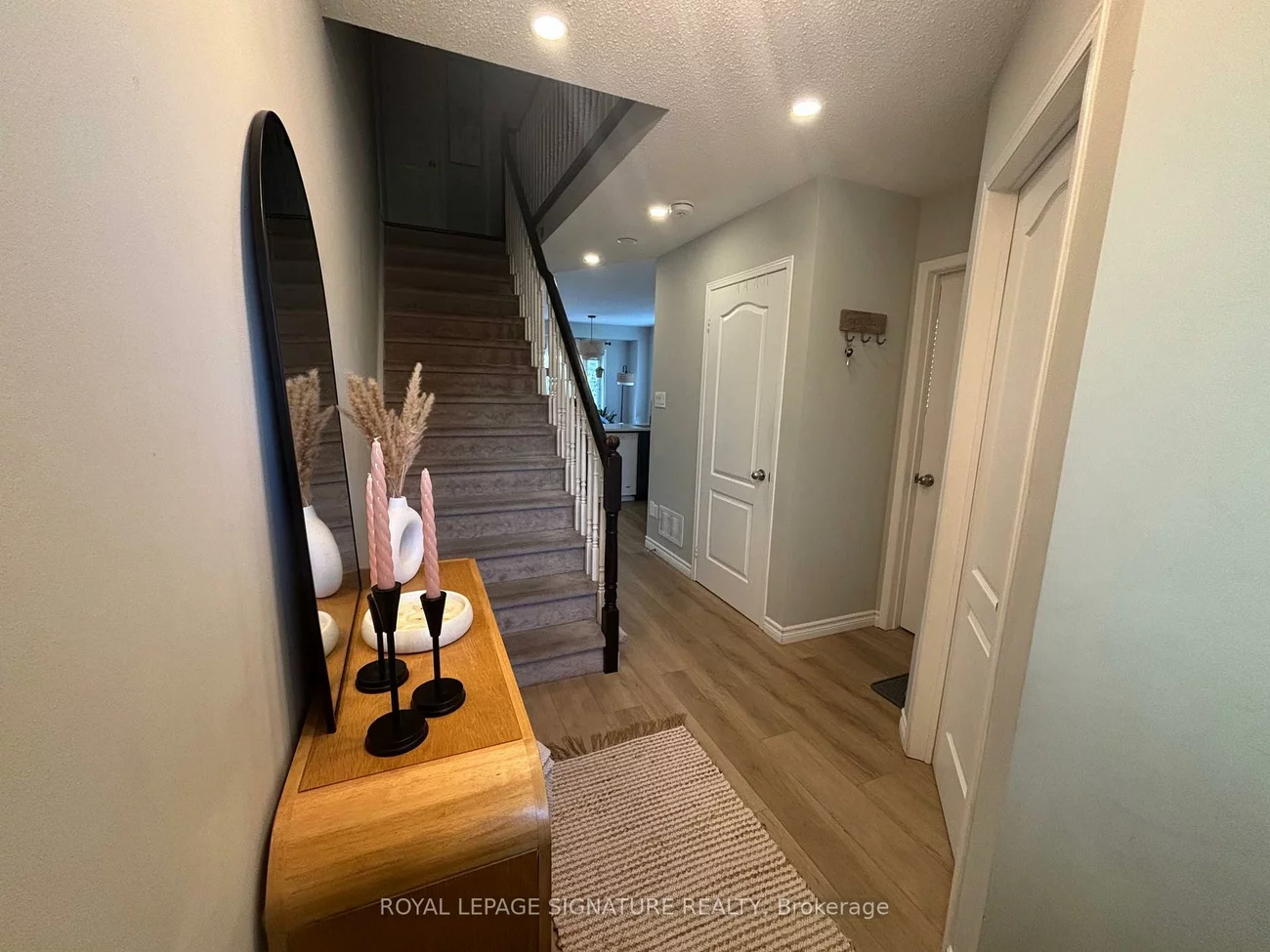 2112, Glenhampton, 1019 - WM Westmount, Oakville