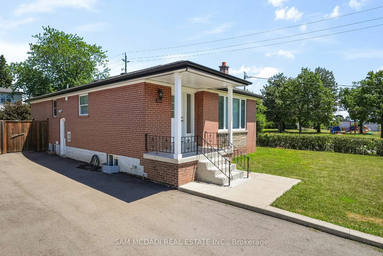 544, Sandmere, 1020 - WO West, Oakville