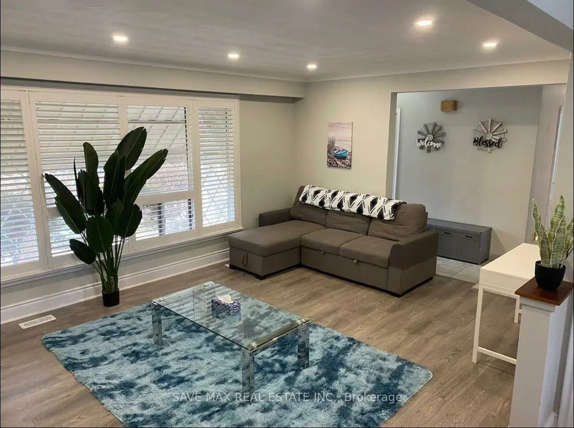 561, Weir, 1001 - BR Bronte, Oakville
