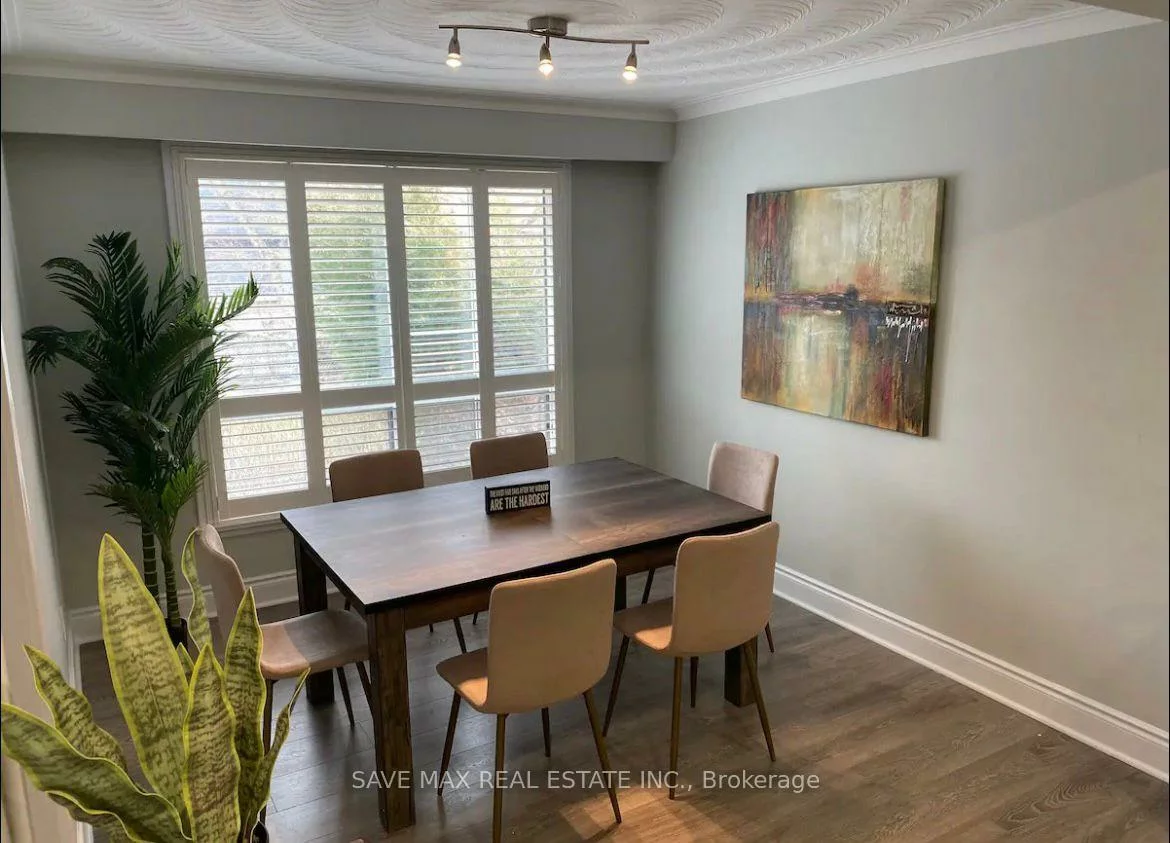 561, Weir, 1001 - BR Bronte, Oakville