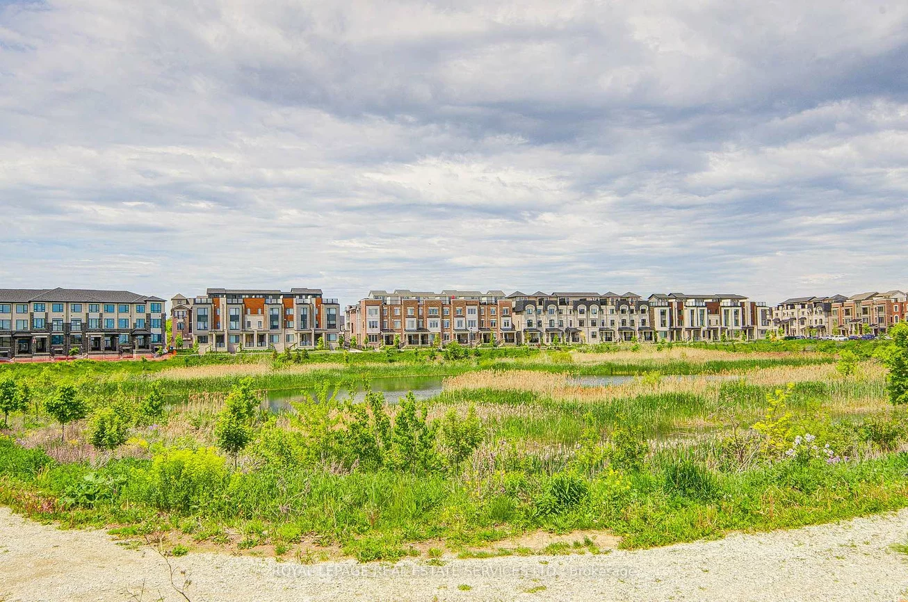 1182, Dartmouth, 1010 - JM Joshua Meadows, Oakville
