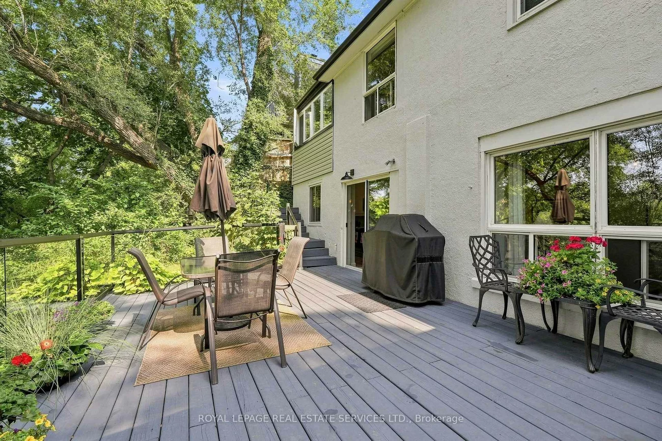372, Trafalgar, 1013 - OO Old Oakville, Oakville
