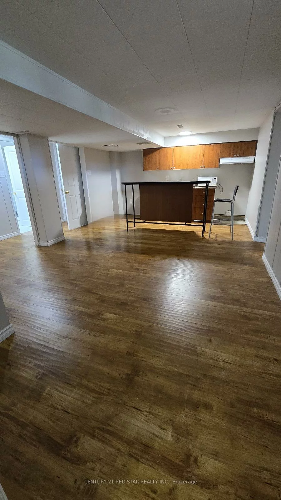 235, Mary, 1002 - CO Central, Oakville